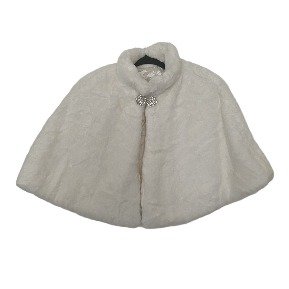 Amazon Women's Elegant White Cape